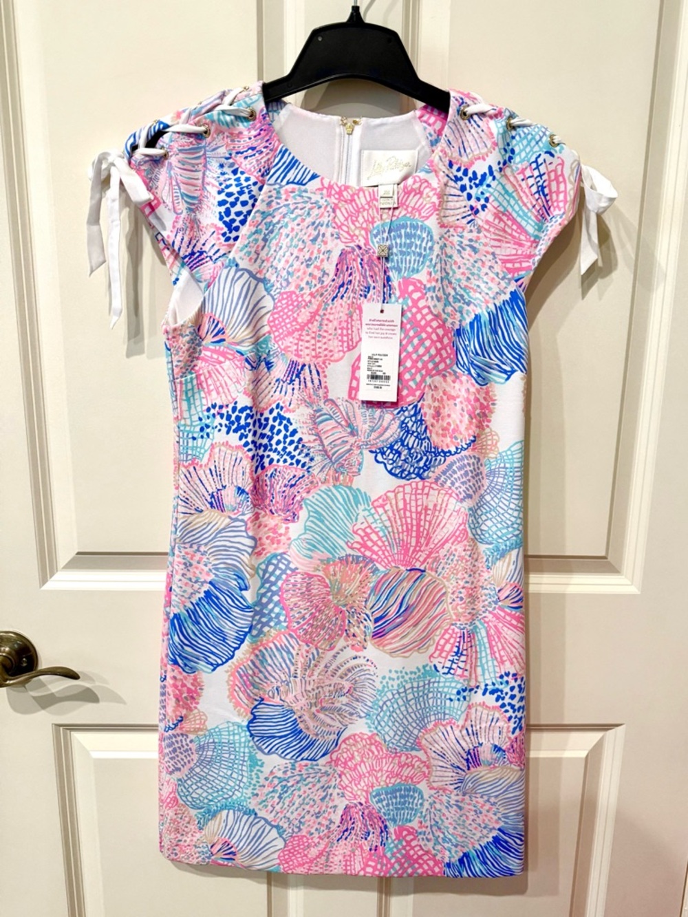 NWT Lilly Pulitzer Meret shift dress in multi Roar of the Seas, XS.